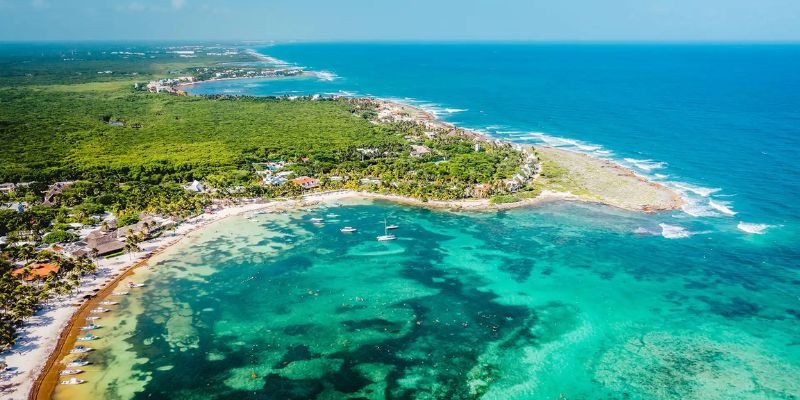 Air Transat Akumal Office in Mexico