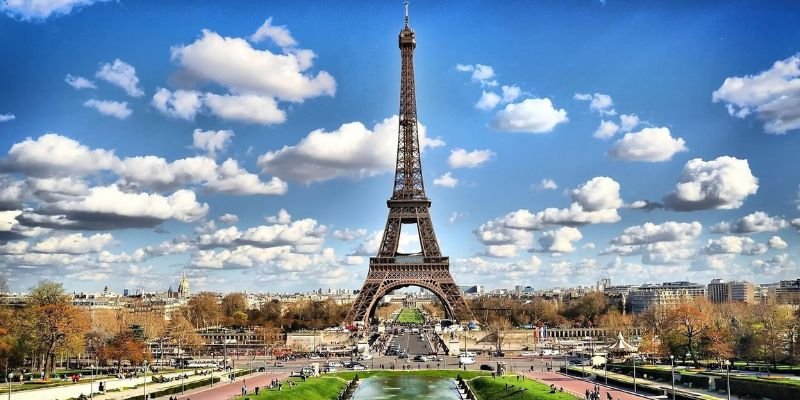 Azerbaijan Airlines France Office