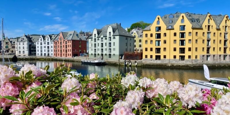 AirBaltic Aalesund Office in Norway